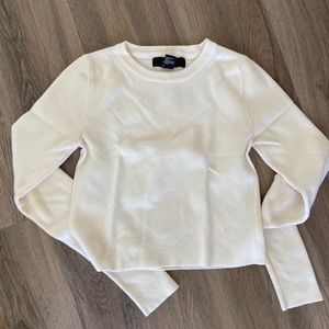 Cream long sleeve crop top